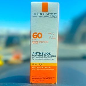 Sunscreen sensitive skin 60 spf light